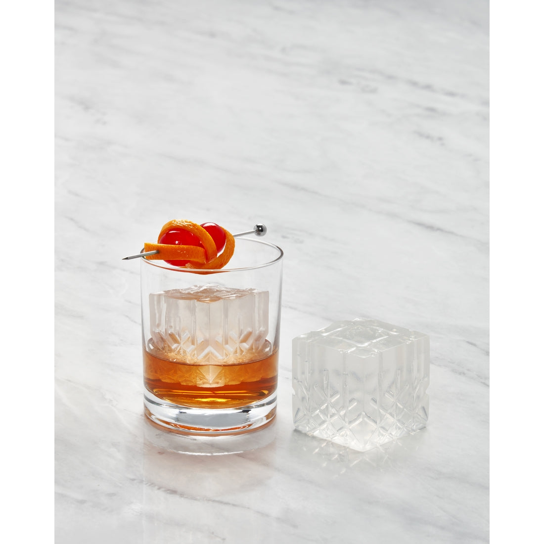 W&P | Cocktail Ice Tray: 4 Ice Cubes