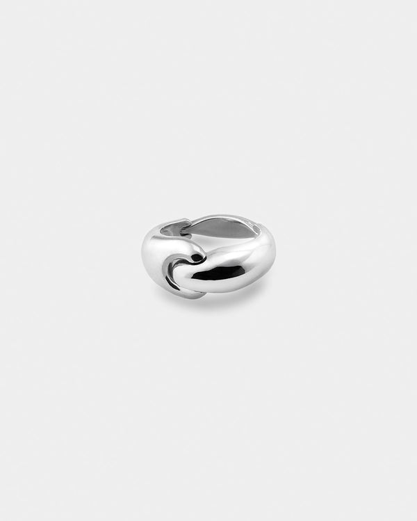 Annika Inez | Linked Ring