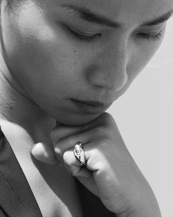 Annika Inez | Linked Ring