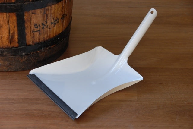 Metal Dustpan